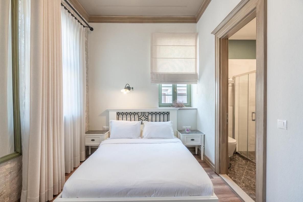 Elia Hotel Cunda By Ortunc ไอวาลิค ภายนอก รูปภาพ