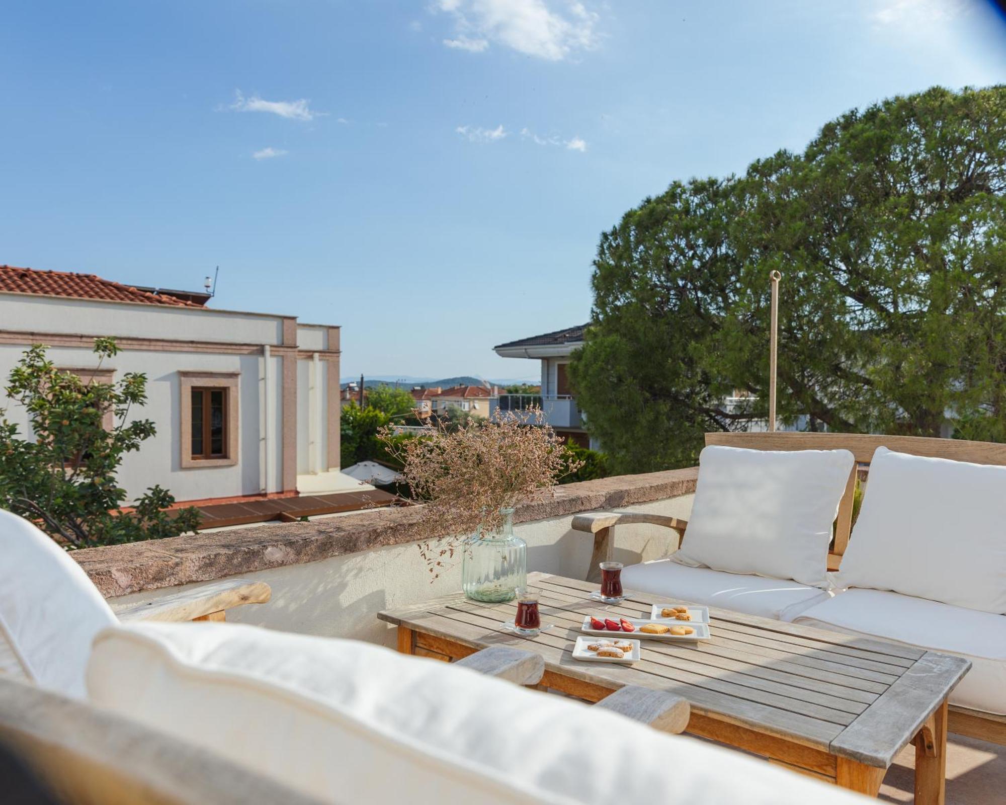 Elia Hotel Cunda By Ortunc ไอวาลิค ภายนอก รูปภาพ