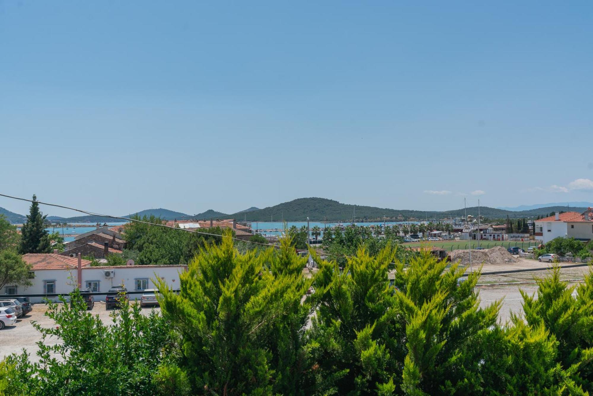Elia Hotel Cunda By Ortunc ไอวาลิค ภายนอก รูปภาพ