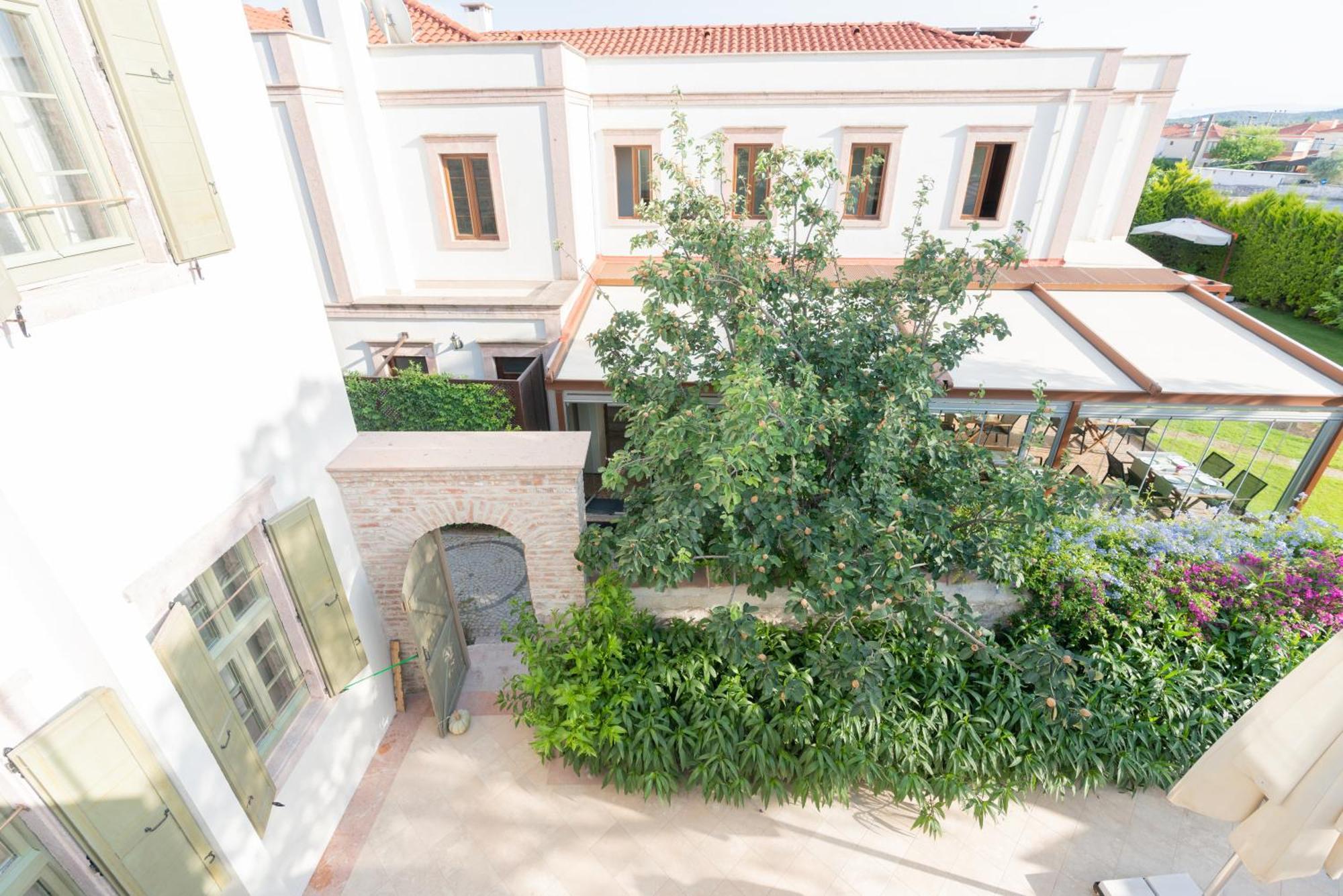 Elia Hotel Cunda By Ortunc ไอวาลิค ภายนอก รูปภาพ