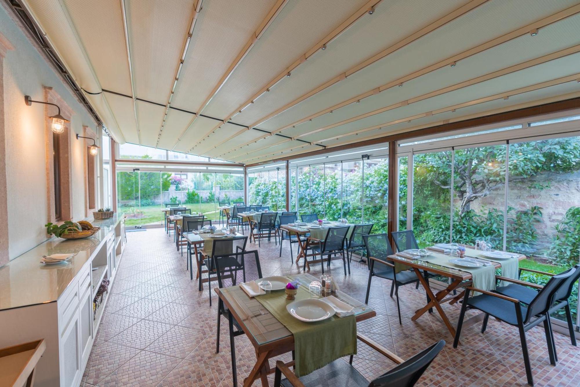 Elia Hotel Cunda By Ortunc ไอวาลิค ภายนอก รูปภาพ