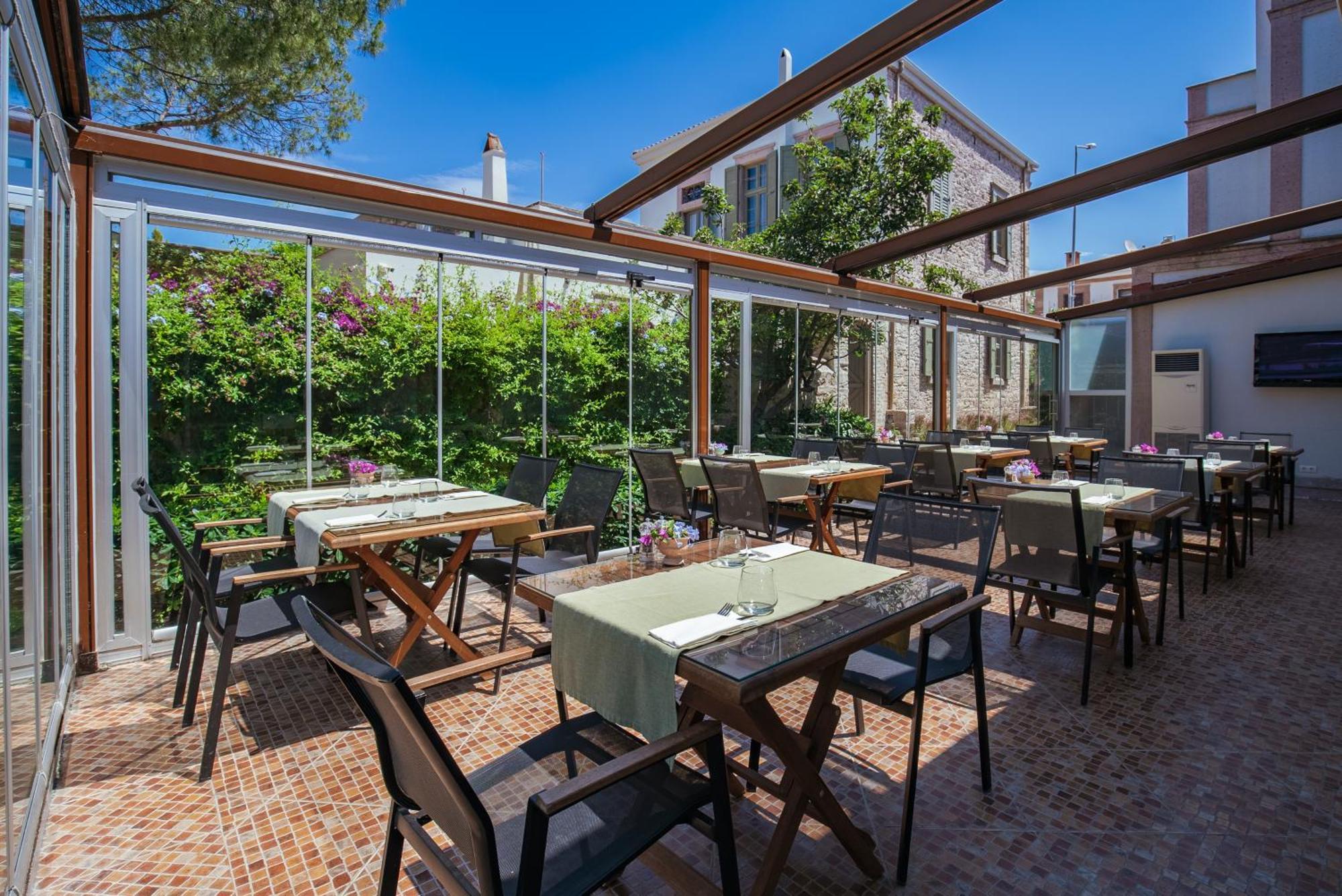 Elia Hotel Cunda By Ortunc ไอวาลิค ภายนอก รูปภาพ